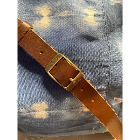 Lovestitch Tie-Dye Blue Hampton Weekender Bag NEW - Picture 11 of 11